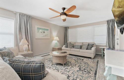 33rd Unit 1 Beachbound Parking 2 Blocks to the Beach - Foto 1