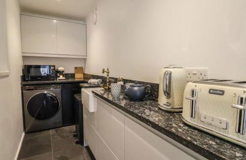 The Hideaway - Photo 10