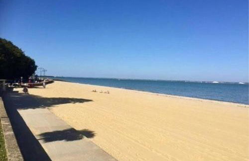 Two Bedroomed Loft Apartment - The Old Drill Hall Ryde - Photo 12