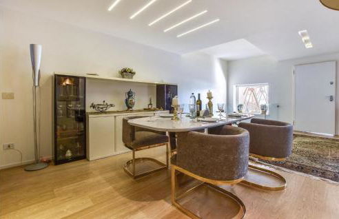 Beautiful Home In San Giovanni La Punta - Foto 15