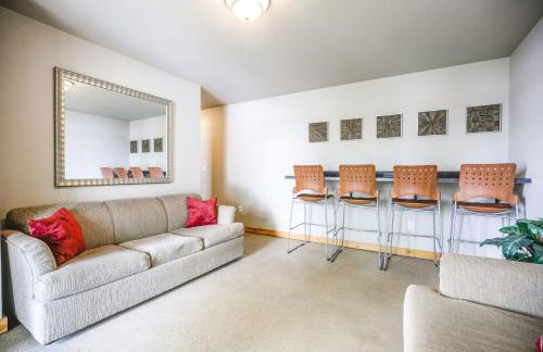 Lakefront Wisconsin Cabin Dock, Walk to Beach! - Foto 14