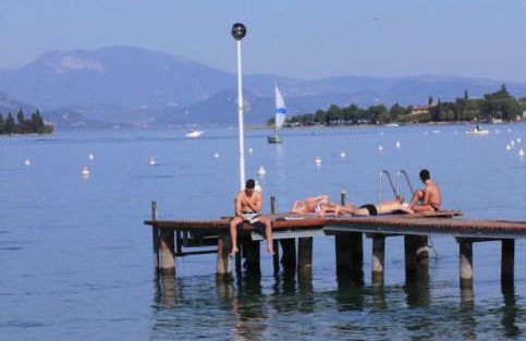 Relax on lake of Garda - Foto 15
