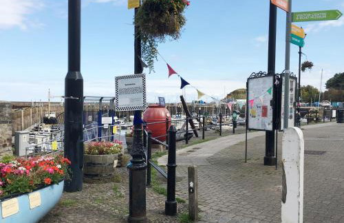 No 9, Watchet - Photo 30