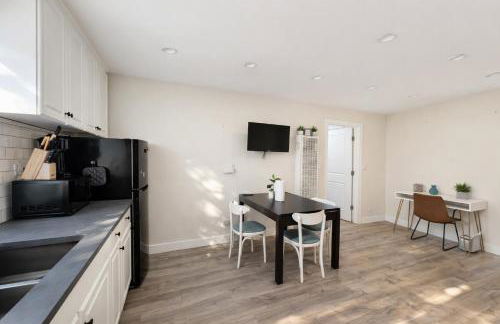 Cozy Corner Charming 1BR with WiFi - Foto 4