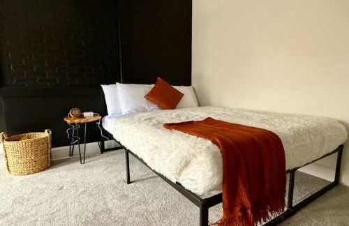 Jungle House Columbus Sleep 12 Downtown Ohio Free Parking - Near Convention Center & Nationwide Arena - 4BR Short North Luxury Home - Over 5,800 Five Star Stays - Foto 38