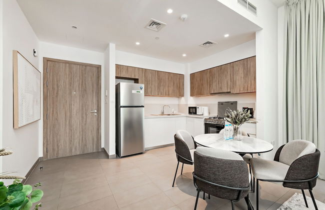 Premium Apartments at Executive Residences - Photo 9