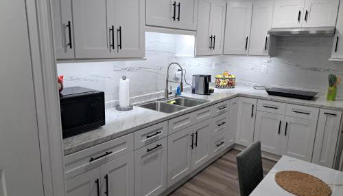 Country Blue Getaway by the Ranch Fields - Foto 3