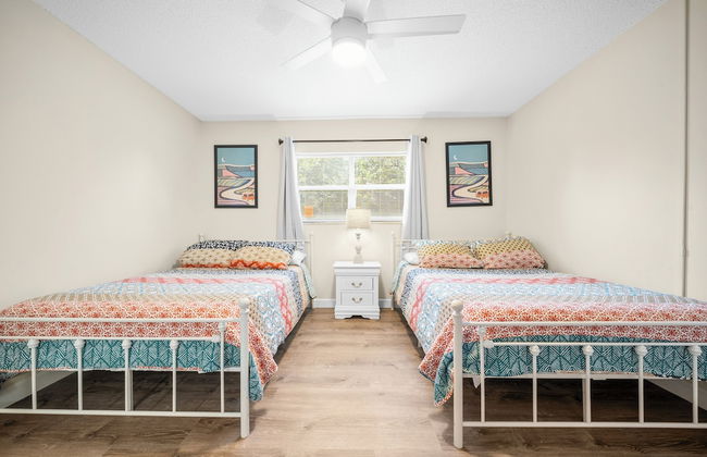 Riverwatch Apartments by Lowkl - Photo 11