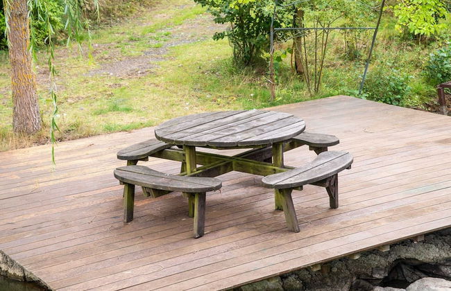 Idyllic Lakeside Cottage - Foto 10