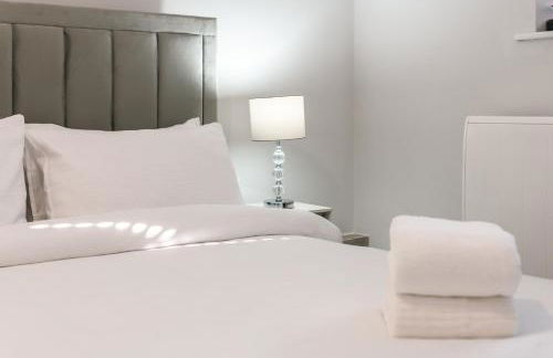 Central 3 Bed Apartment Southampton Perfect for Short & Long Stay Close to Shops - Foto 33