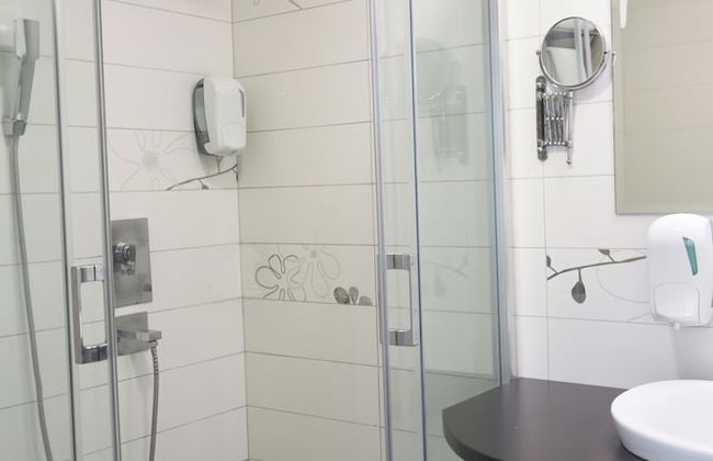 Sienna Apartments Skopje - Photo 32