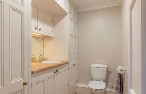 East House - Photo 9