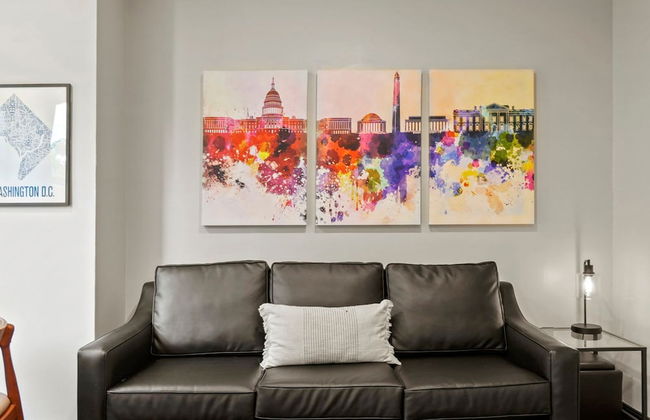 Spacious Sunny Shaw 1BR 1BA Apartment - Photo 10