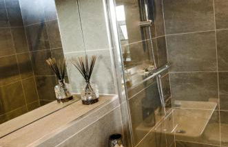 The Cow Shed - with hot tub - Photo 21