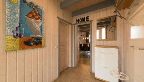 Schwan 291 - Photo 5, Lobby or reception