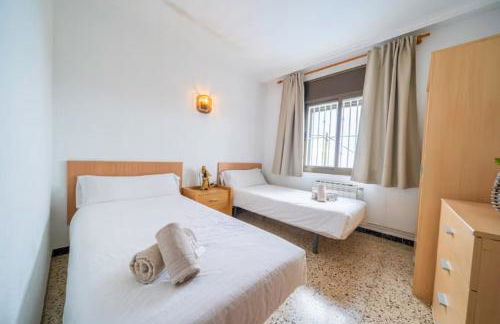 Casa Feliç, 6 people, fireplace and HotTub - Foto 18