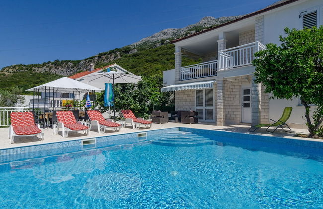 Holiday Villa Perna with Swimming Pool - Foto 1
