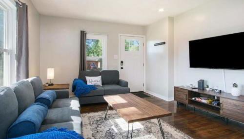 Gorgeous Notre Dame Get Away Comfy Beds WiFi Coffee Games - Foto 4