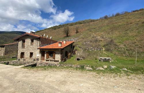 Zaldierna al sol, aldea del siglo XVIII Ezcaray - Photo 10