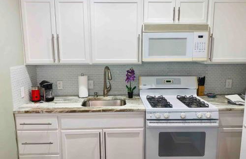 Witte Wonderland - Separate Garage Apartment!! - Foto 3