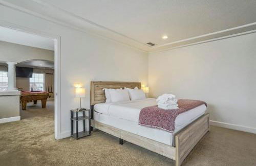 4BR Hot Tub Pool Table, Ping Pong, Foosball! - Foto 60