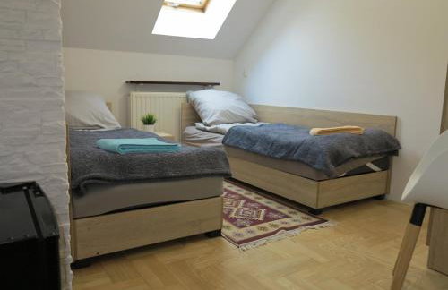 AirSpot Balice - Foto 1