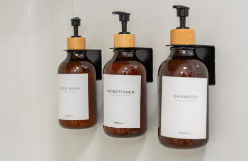 Quiet Retreat 10 Min to NYC Train & free Parking - Foto 17