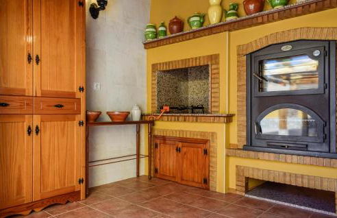 Cozy Home In Orihuela - Photo 24