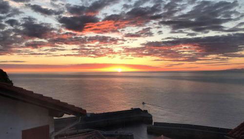 Edificio con vistas en Elantxobe + wifi - Foto 1