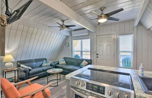 2 Blocks to Surfside Beach A-Frame Home with Deck - Photo 2