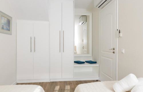 Into The Blue Villa - Photo 39