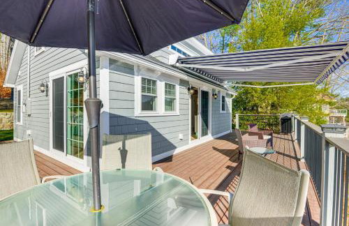 Modern Waterfront Gem w/ Dock on Lake Monomonac - Foto 18