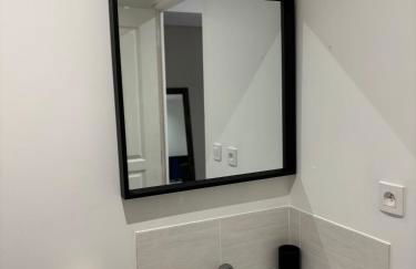 La Cigalière 1 charmant T1 bis avec terrasse dans villa - Foto 7