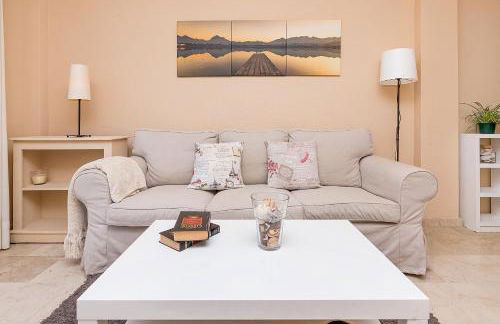 Sunshine Balcony- La Caleta - Photo 7