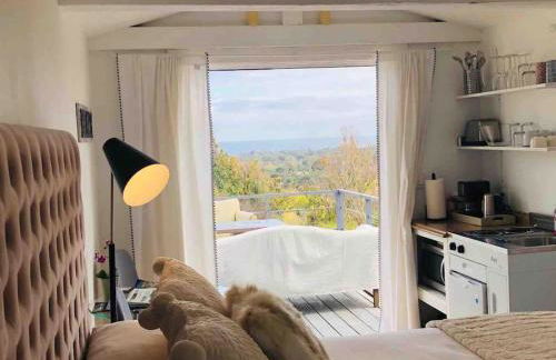 30 PCT OFF! Malibu Charming Suite, Ocean View, King Bed - Foto 1