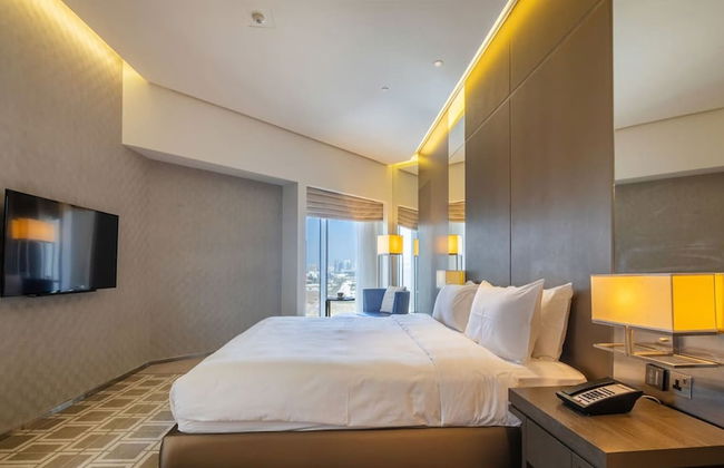 Luxury 1BR Apartment Close to Top Attractions - Photo 3