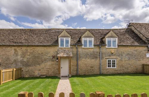 The Long Barn - Foto 1