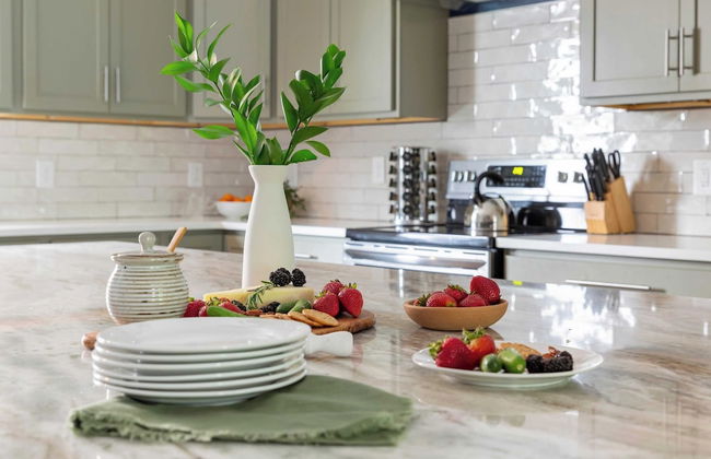 Waverly by Avantstay Nashville-inspired Townhome w/ Luxury Kitchen, Pool Table - Foto 26