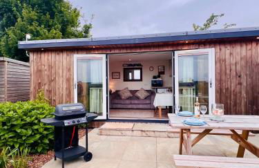 Romantic Cabin Retreat on 50-Acre Suffolk Farm - Foto 21