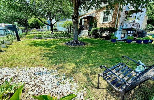 Cozy & Comfy Bright 3 Bedroom Home - Foto 19