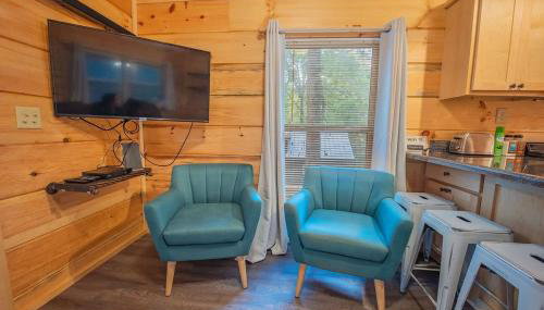 Tiny Cabin Village Private Hot Tub Lynda Cabin - Foto 4