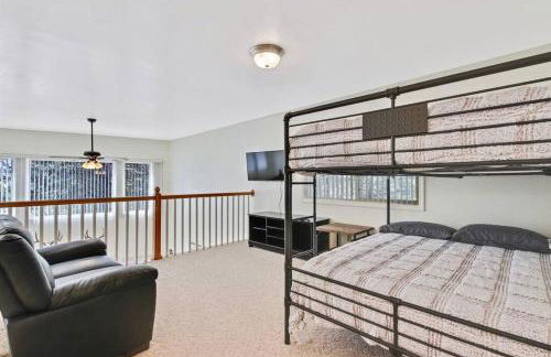 Cascade Cabin Mountain Getaway with Private Beach - Foto 29