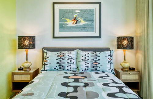 Spectacular Midcentury-Modern Home - Pool, Spa,View - Foto 23