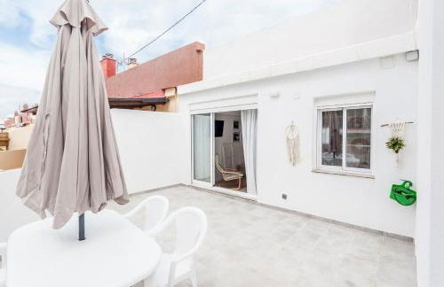 Ático con espectacular terraza y vistas al mar - Foto 19