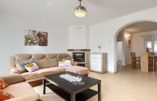 Villa in Galizana With Bubble Bath - Foto 11