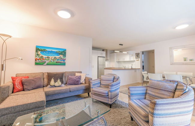 Onetangi Beach Apartments - Photo 17