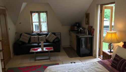 The Lavender Room - Photo 4