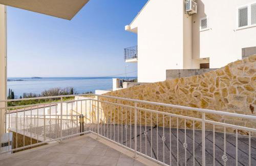 Villa Samba - Two-Bedroom Apartment with Terrace and Sea View - A4 1 - Foto 19