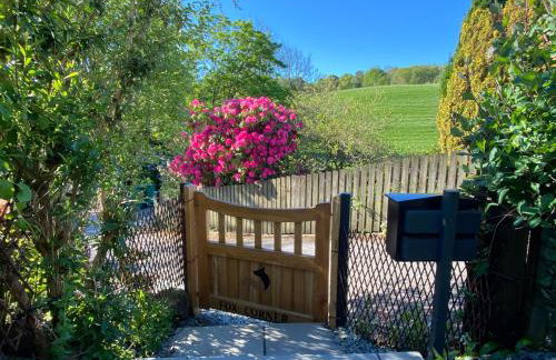 Fox Corner, Ambleside, romantic retreat for two, dog friendly, hot tub - Photo 9