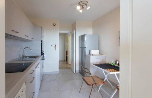 L11 Staywizus - Claire Fontaine Sea view 2 BDR AC Parking swimming pool - Photo 20